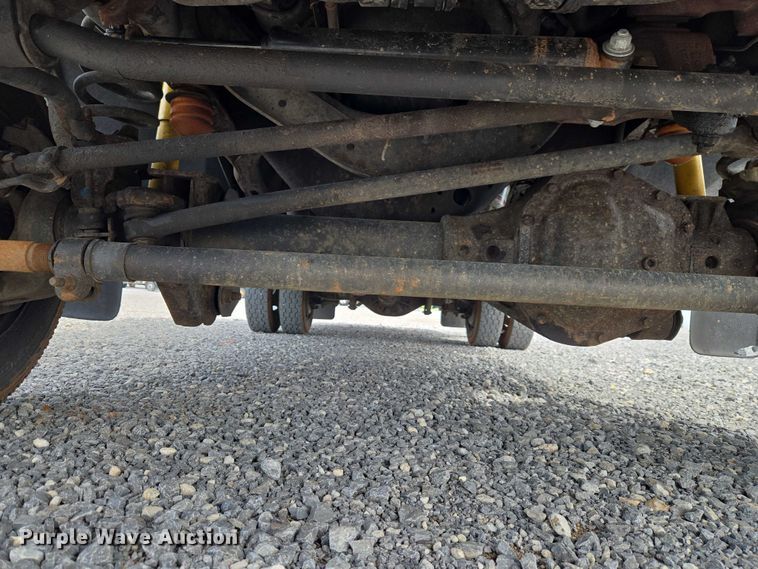 image for item ET5143 2014 Ford F450 Super Duty bucket truck