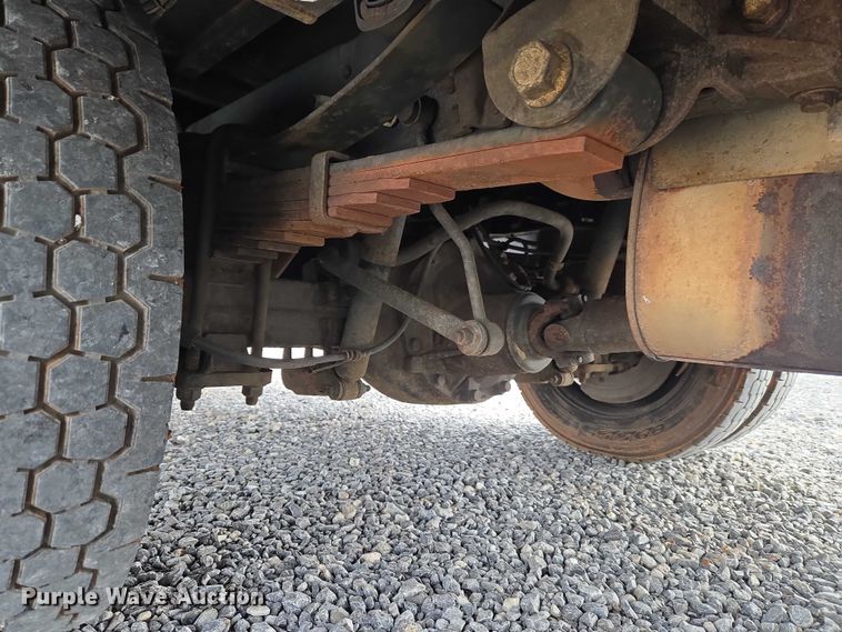 image for item ET5143 2014 Ford F450 Super Duty bucket truck