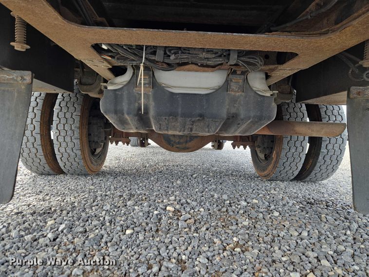 image for item ET5143 2014 Ford F450 Super Duty bucket truck