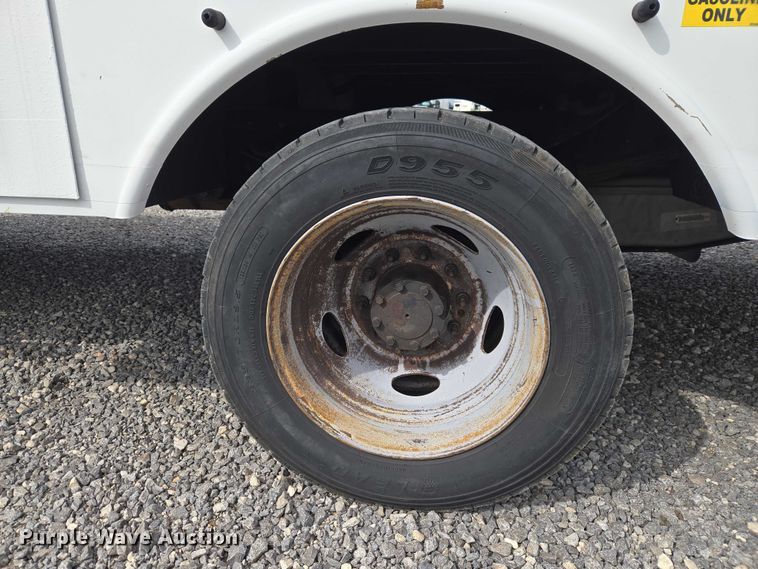 image for item ET5143 2014 Ford F450 Super Duty bucket truck