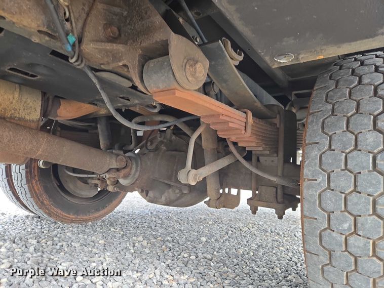image for item ET5143 2014 Ford F450 Super Duty bucket truck