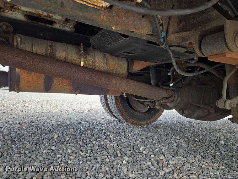 image for item ET5143 2014 Ford F450 Super Duty bucket truck