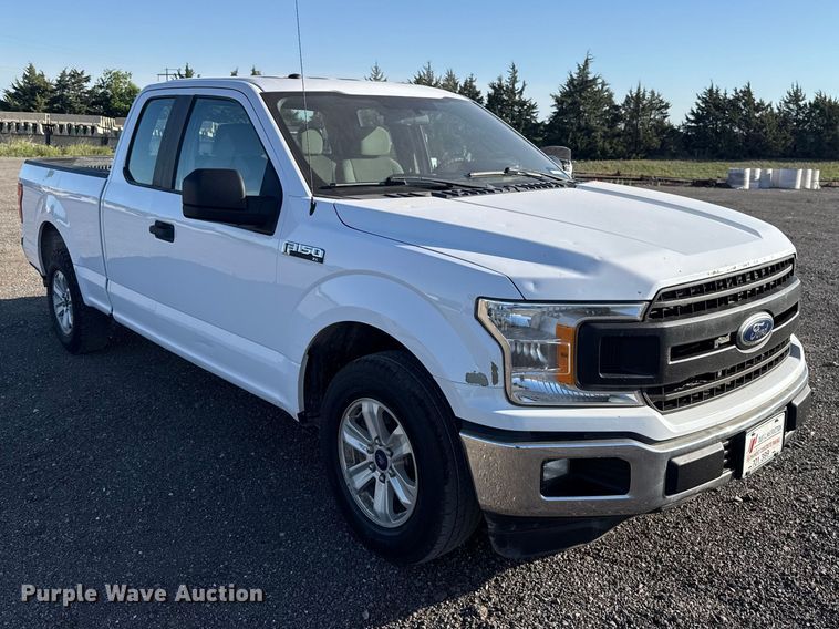 image for item ET6114 2018 Ford F150 XL Ext. Cab pickup truck