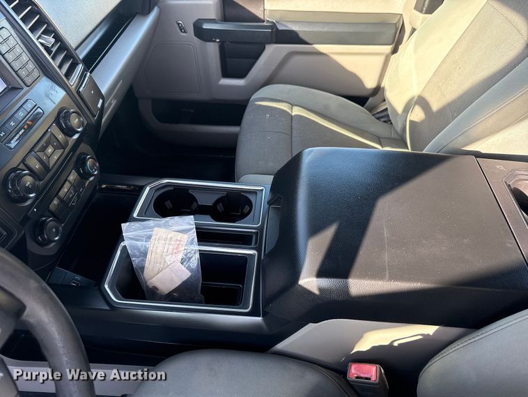 image for item ET6114 2018 Ford F150 XL Ext. Cab pickup truck