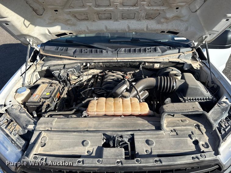 image for item ET6114 2018 Ford F150 XL Ext. Cab pickup truck