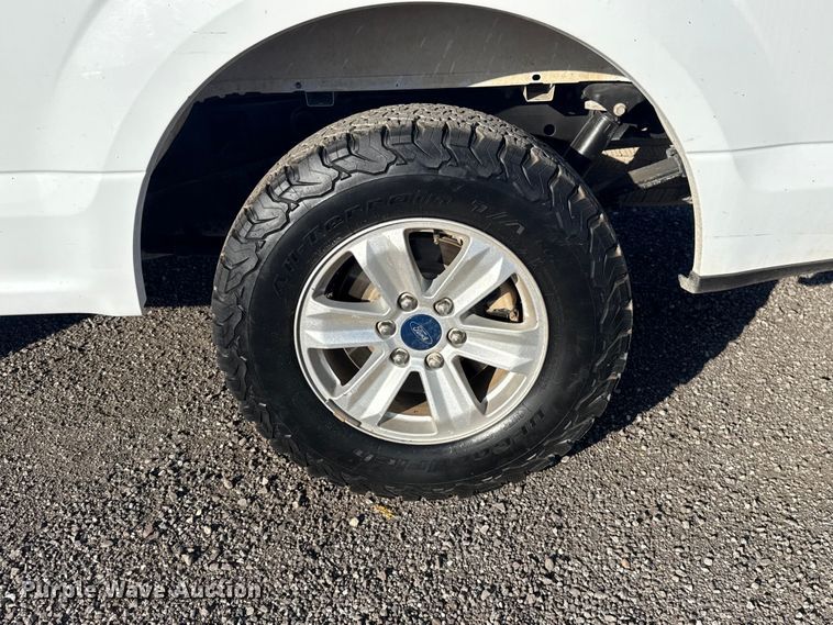 image for item ET6114 2018 Ford F150 XL Ext. Cab pickup truck