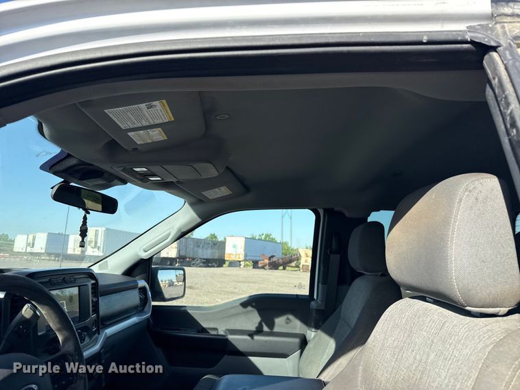 image for item ET6115 2021 Ford F150 XL Ext. Cab pickup truck