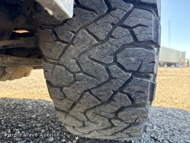 image for item ET6115 2021 Ford F150 XL Ext. Cab pickup truck