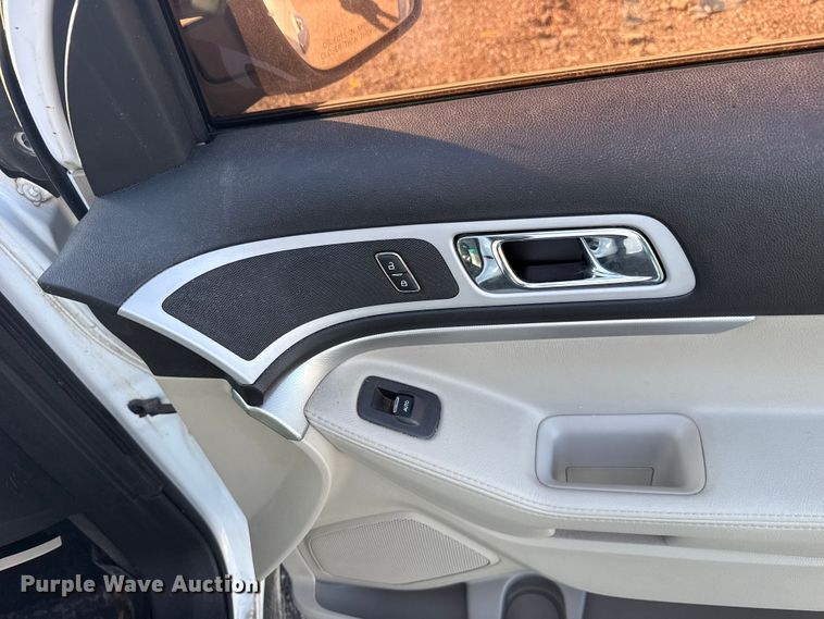 image for item ET6116 2014 Ford Explorer SUV