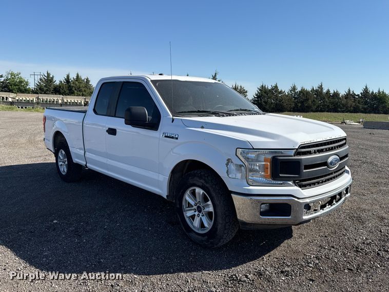 image for item ET6118 2018 Ford F150 XL Ext. Cab pickup truck