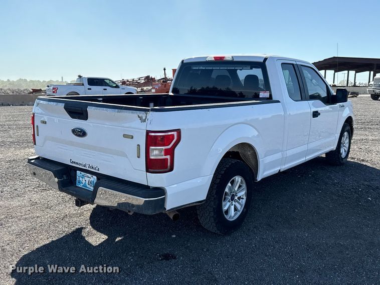 image for item ET6118 2018 Ford F150 XL Ext. Cab pickup truck