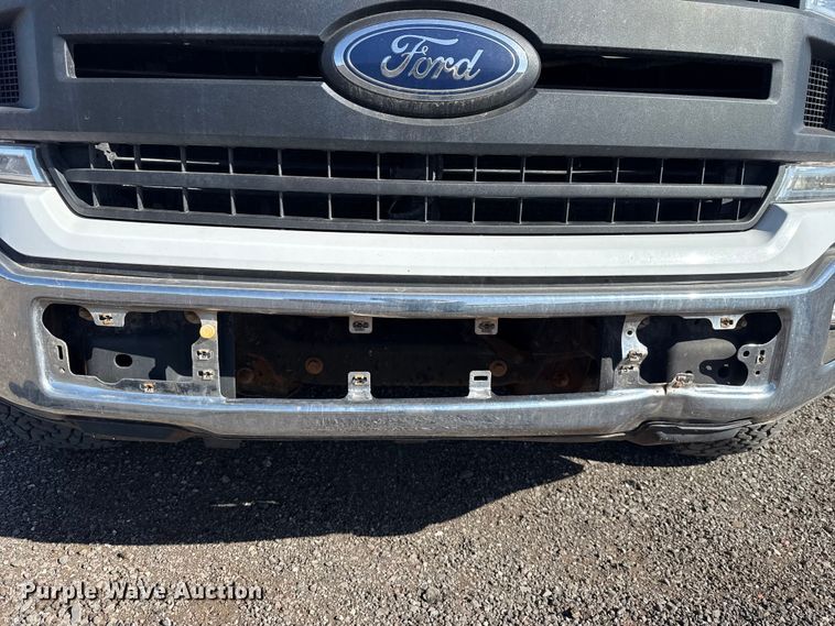 image for item ET6118 2018 Ford F150 XL Ext. Cab pickup truck