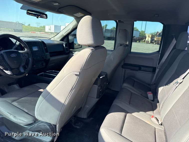 image for item ET6118 2018 Ford F150 XL Ext. Cab pickup truck