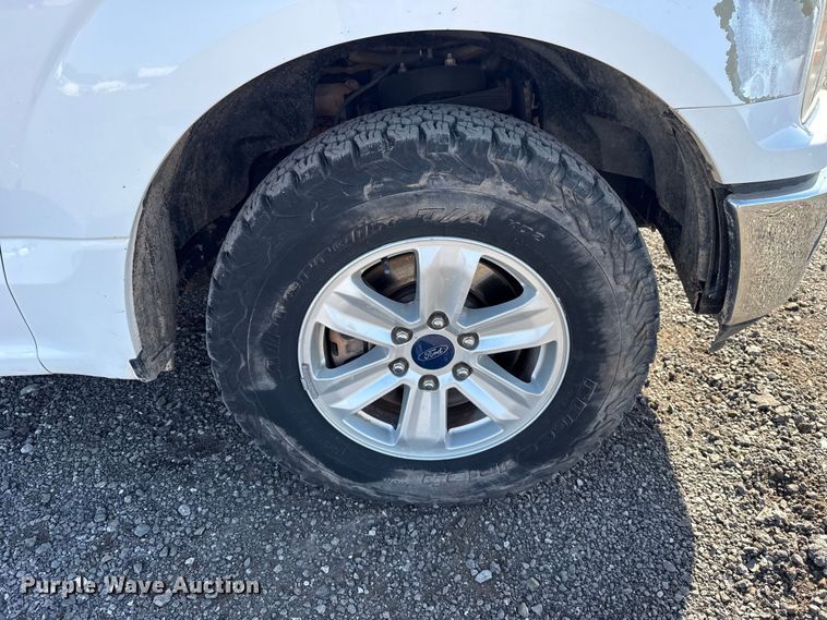 image for item ET6118 2018 Ford F150 XL Ext. Cab pickup truck