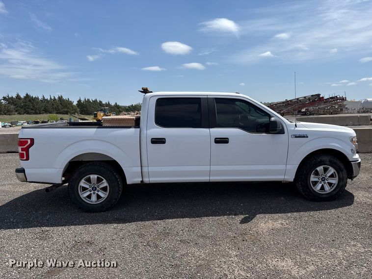 image for item ET6121 2018 Ford F150 XL Crew Cab pickup truck