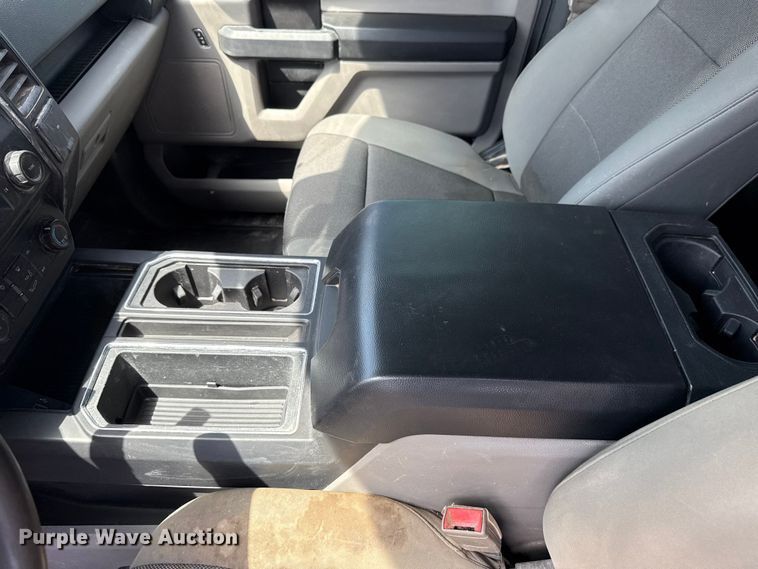 image for item ET6121 2018 Ford F150 XL Crew Cab pickup truck
