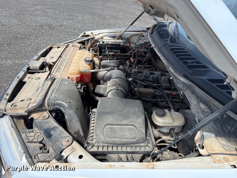 image for item ET6121 2018 Ford F150 XL Crew Cab pickup truck