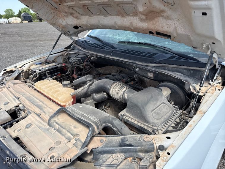 image for item ET6121 2018 Ford F150 XL Crew Cab pickup truck