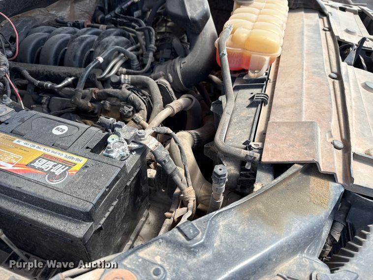image for item ET6121 2018 Ford F150 XL Crew Cab pickup truck