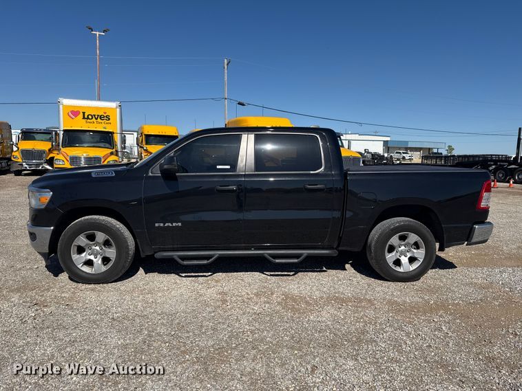 image for item ET6124 2023 RAM 1500 Big Horn Crew Cab pickup truck