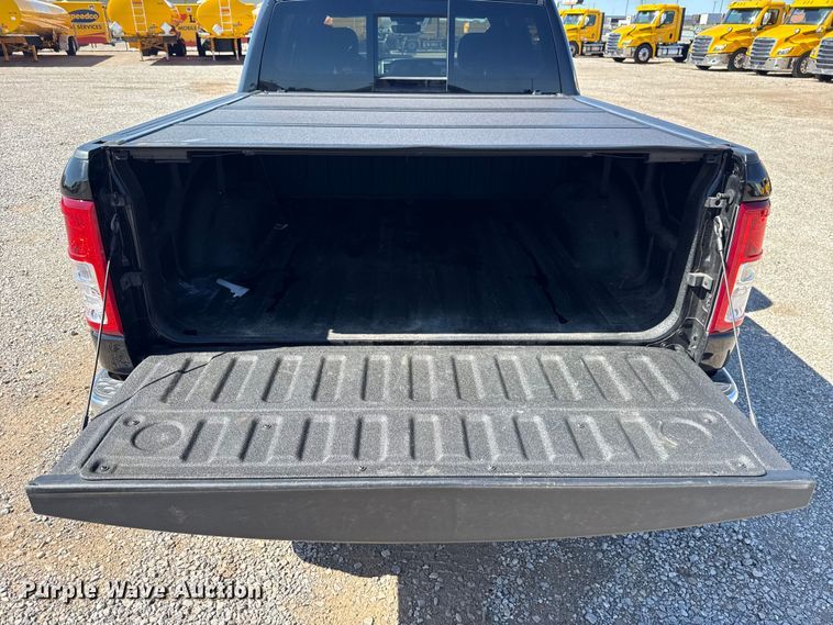 image for item ET6124 2023 RAM 1500 Big Horn Crew Cab pickup truck