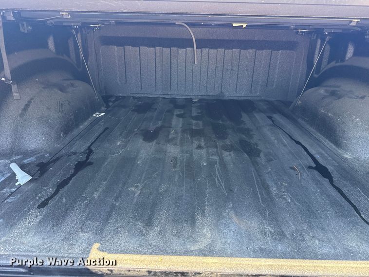 image for item ET6124 2023 RAM 1500 Big Horn Crew Cab pickup truck