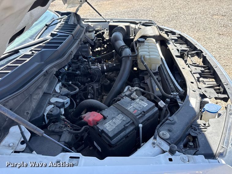 image for item ET6125 2023 Ford F150 XLT Crew Cab pickup truck