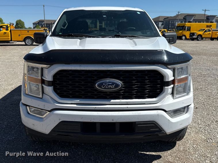 image for item ET6126 2021 Ford F150 STX Crew Cab pickup truck