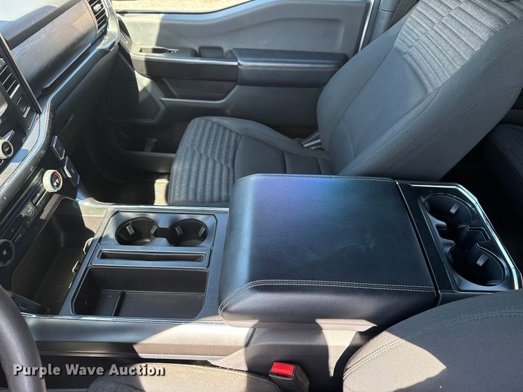 image for item ET6126 2021 Ford F150 STX Crew Cab pickup truck