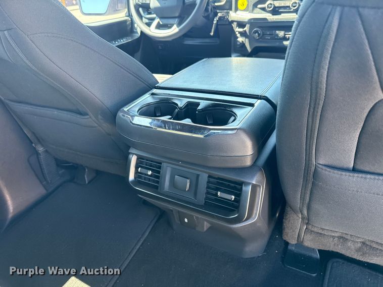 image for item ET6126 2021 Ford F150 STX Crew Cab pickup truck