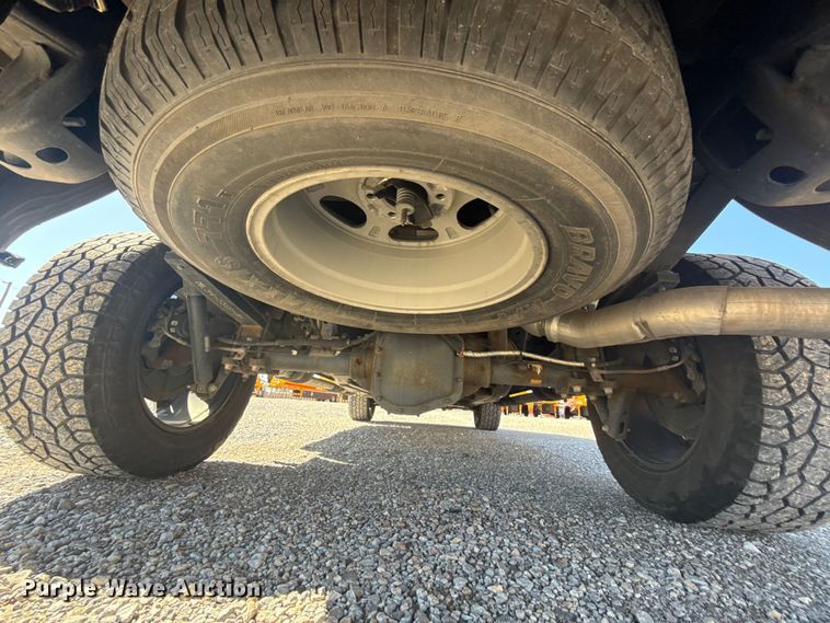 image for item ET6127 2021 Ford F150  Crew Cab pickup truck
