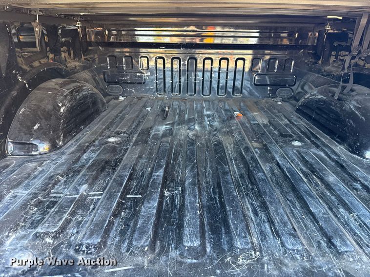 image for item ET6127 2021 Ford F150  Crew Cab pickup truck