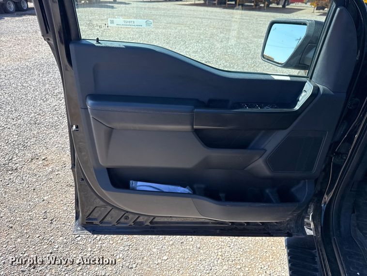 image for item ET6127 2021 Ford F150  Crew Cab pickup truck