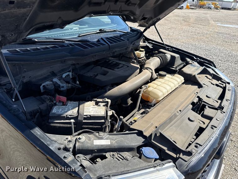 image for item ET6127 2021 Ford F150  Crew Cab pickup truck