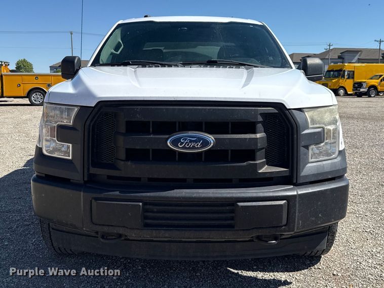 image for item ET6134 2017 Ford F150 Super Crew Crew Cab pickup truck