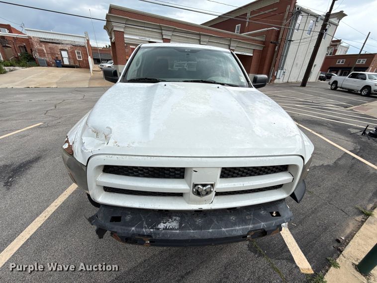 image for item ET6201 2012 Dodge Ram 1500 Crew Cab pickup truck