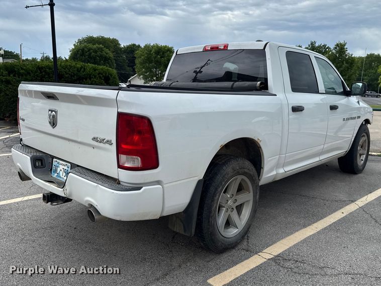 image for item ET6201 2012 Dodge Ram 1500 Crew Cab pickup truck
