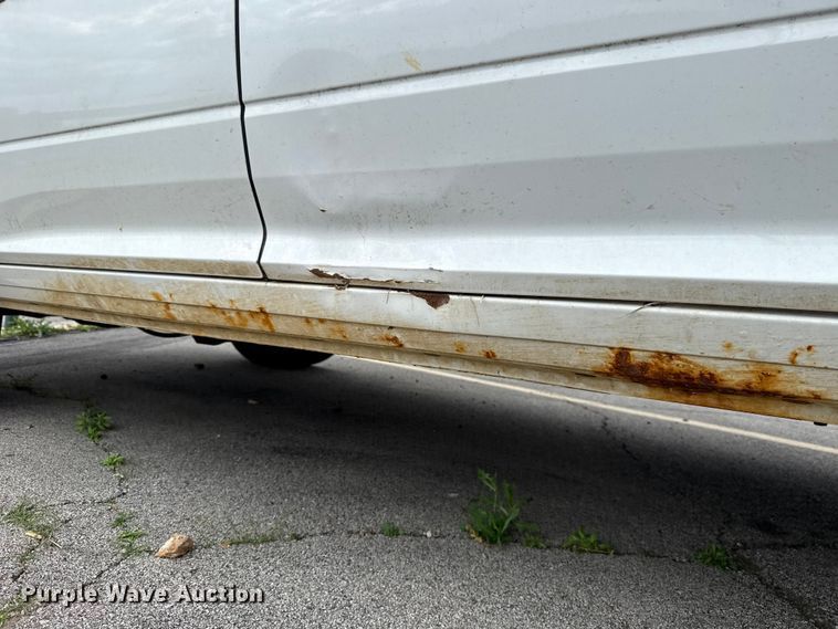 image for item ET6201 2012 Dodge Ram 1500 Crew Cab pickup truck