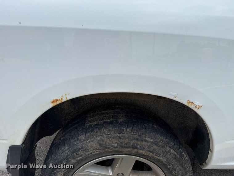 image for item ET6201 2012 Dodge Ram 1500 Crew Cab pickup truck