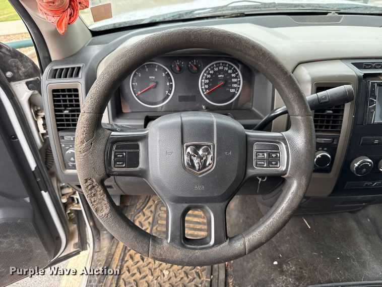 image for item ET6201 2012 Dodge Ram 1500 Crew Cab pickup truck
