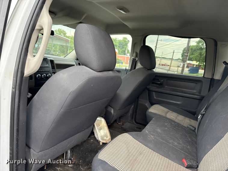image for item ET6201 2012 Dodge Ram 1500 Crew Cab pickup truck