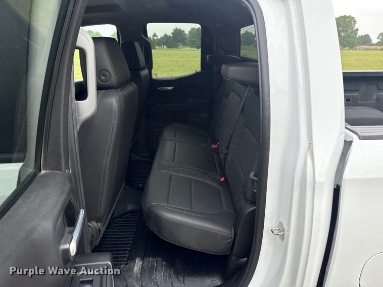 image for item ET6218 2019 Chevrolet Silverado 1500 Ext. Cab pickup truck