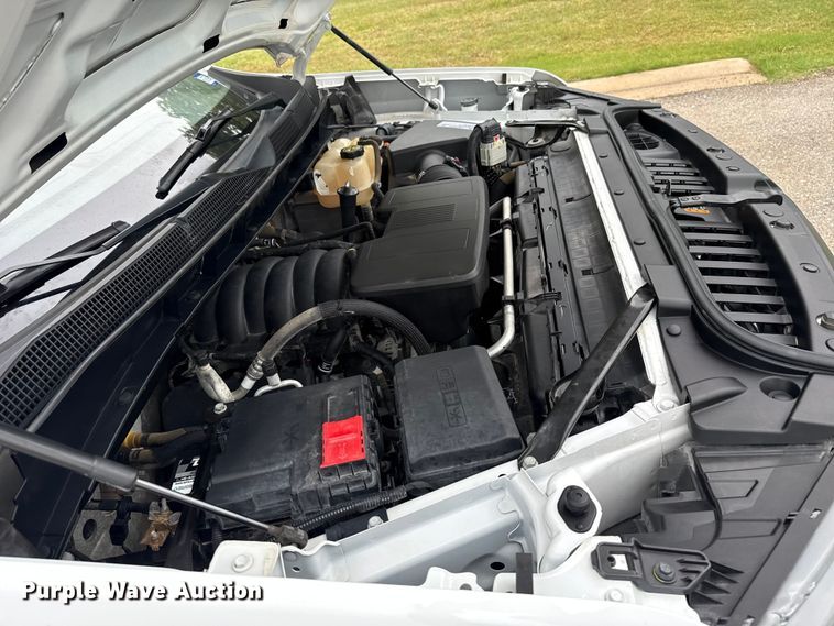 image for item ET6218 2019 Chevrolet Silverado 1500 Ext. Cab pickup truck