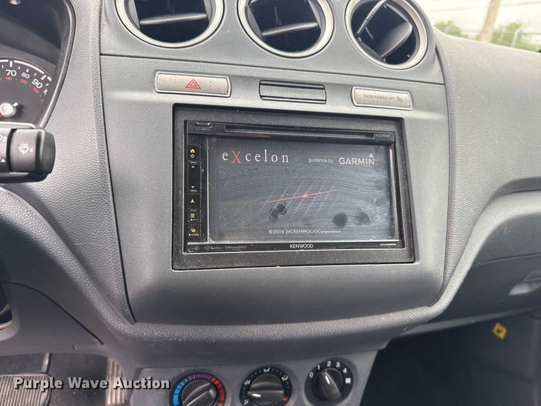 image for item ET6222 2013 Ford Transit Connect van