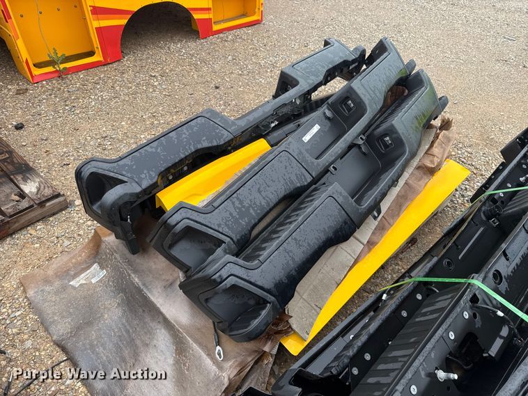 image for item ET6226 Pickup truck parts