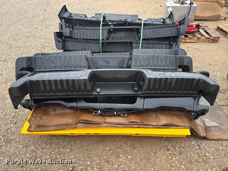 image for item ET6226 Pickup truck parts