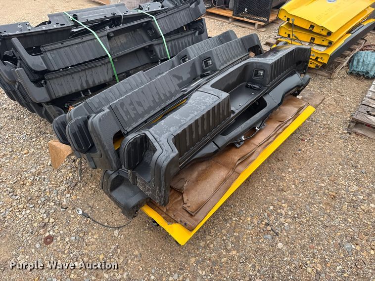image for item ET6226 Pickup truck parts