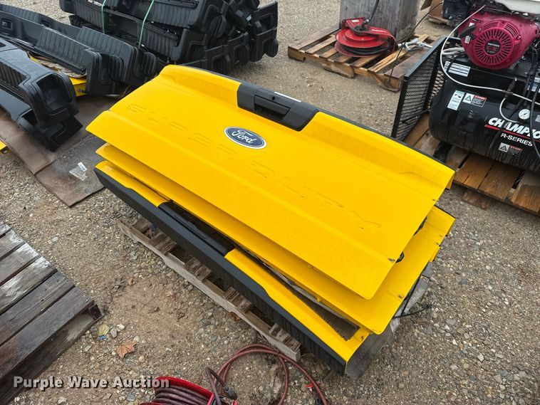 image for item ET6227 (4) tailgates