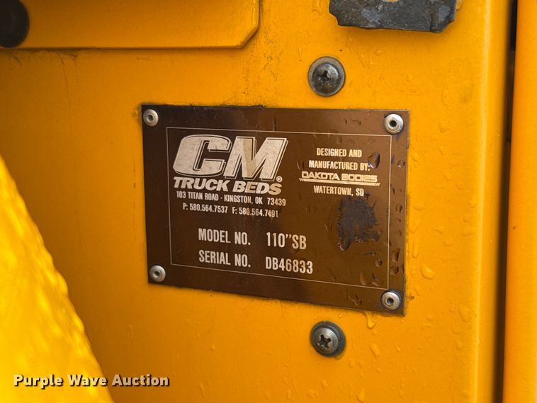 image for item ET6231 2020 Ford F350 Super Duty utility bed pickup truck