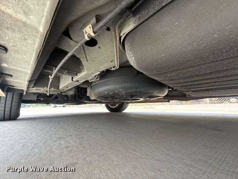 image for item ET6241 2012 Dodge Grand Caravan van